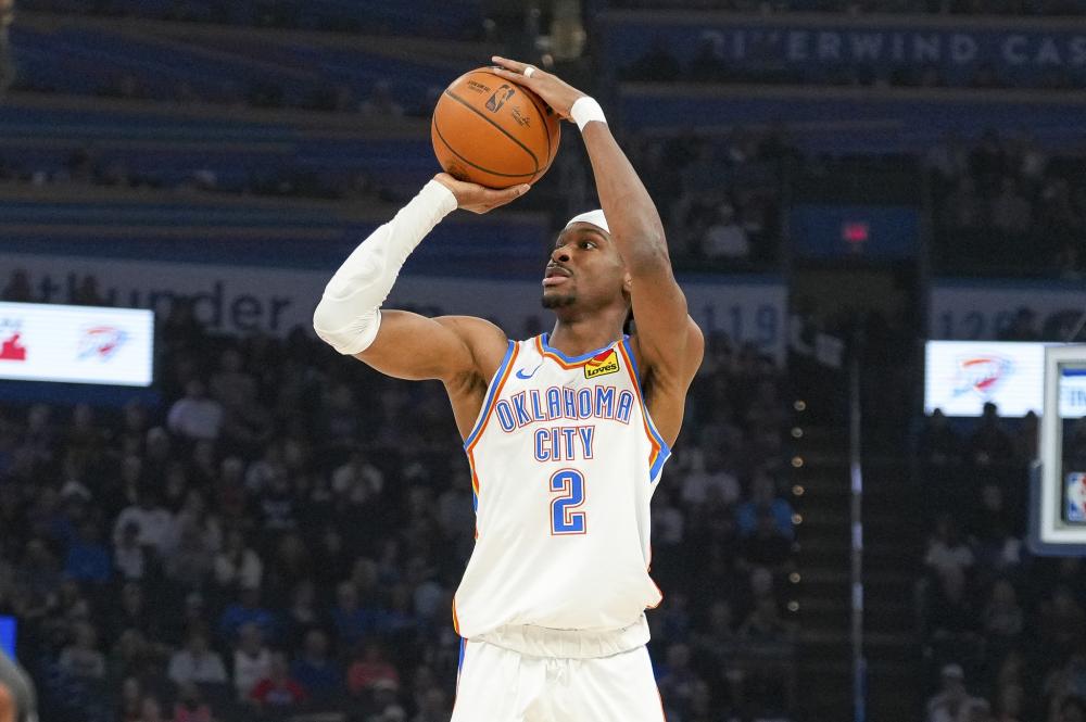 紧追内马尔 紧追内马尔