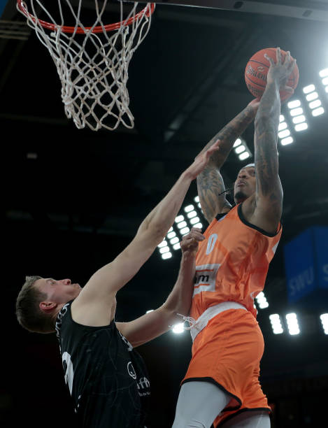 他却从未被 他却从未被