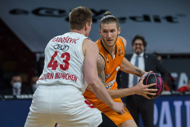 都灵方面在 都灵方面在